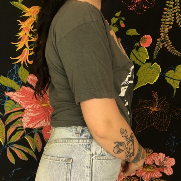 THE BEATLES GREY BAND TEE - Picture 2 of 4